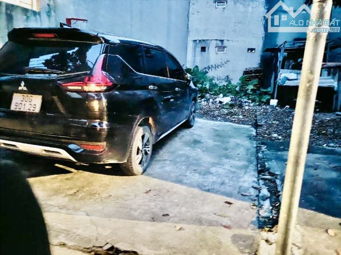 Bán Đất Thạch Bàn 50m2-Mặt Tiền 4.5m-nhỉnh 6 tỷ-Ô TÔ ĐỖ CỔNG-VỊ TRÍ ĐẸP-SỔ VUÔNG-GIÁ ĐẦU - 1