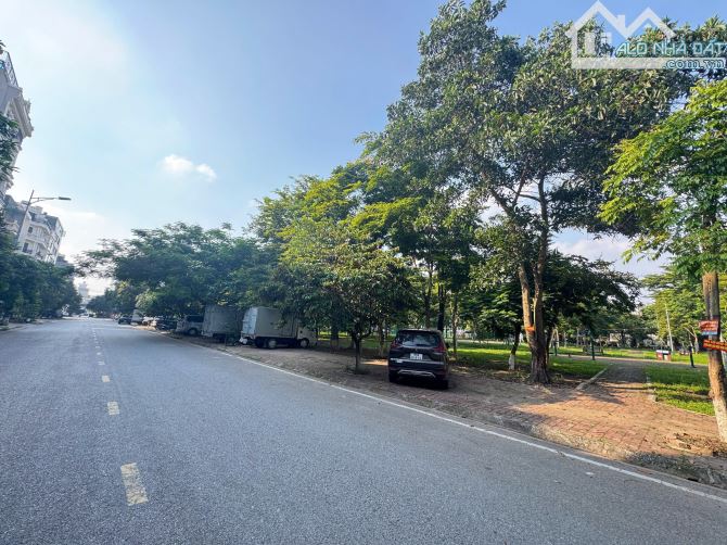 Chủ bán nhà 4,5 tầng view vườn hoa Phạm Ngũ Lão đường 22,5m , phường Võ Cường, tỉnh Bắc N - 1
