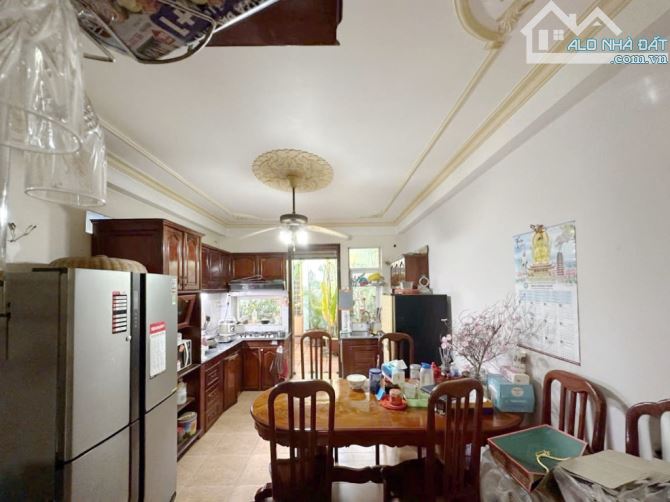 Lê Đại Hành P13 Q11 nhà 168m² 6 tầng có hầm gần Lotte Mart Q11 giá 28.8 tỷ - 1
