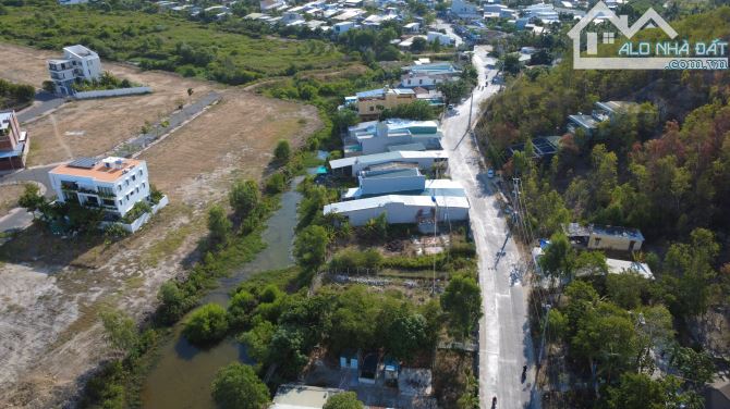 🌟 BÁN LÔ ĐẤT ĐẸP MẶT TIỀN ĐƯỜNG PHONG CHÂU – Tp NHA TRANG 🌟 Giá 8.5 triệu/m2 - 1