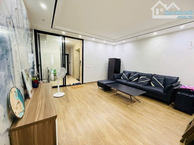 Bán nhà Nguyễn Tuân  vỉa hè ô tô tránh kinh doanh 8 tầng thang máy dt65m2 giá 28.5 tỷ - 1