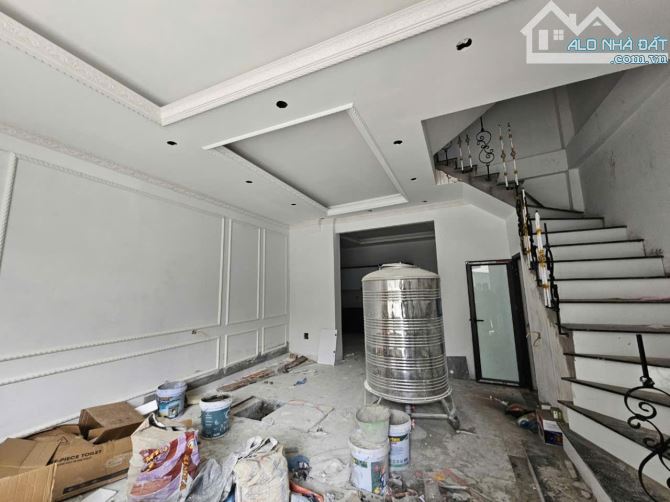 Bán nhà mới tinh Đại Mỗ 40m², 5 tầng, ô tô đỗ cửa – Giá 6,5 tỷ - 1