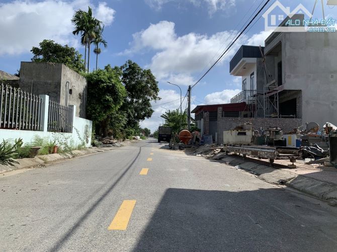 Bán lô đất 69,6m2 trục đường thôn Cẩm La Thanh Sơn Kiến Thụy giá 1,53 tỷ - 1