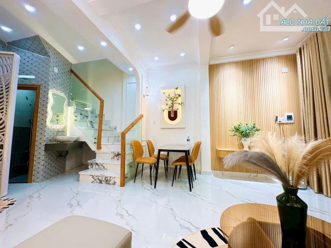 Duy nhất căn Phan Văn Trị, Quận Gò Vấp, 61m2, 2 tỷ 390 triệu, sổ hồng riêng - 1