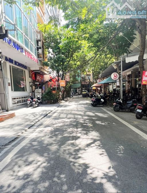 Bán toà nhà văn phòng 8 tầng phố Ngụy Như Kon Tum - Phân lô ô tô tránh - Vỉa hè kinh doanh - 1