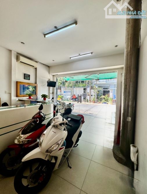 Bán mặt tiền Lương Trúc Đàm, 8x18m Tân Phú, vị trí Vip - 1