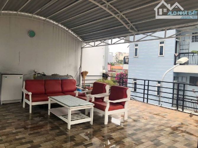 🏠 BÁN NHÀ CĂN GÓC SIÊU TO – QUẬN 7 – ĐƯỜNG 9M – DIỆN TÍCH 6x10 – 3 TẦNG – 4 PHÒNG NGỦ - 1