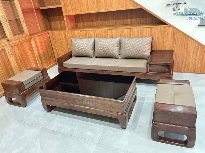 BÁN NHÀ 3 TẦNG DT 136M, MT5M, 3,8 TỶ. THÁI NGUYÊN. - 1