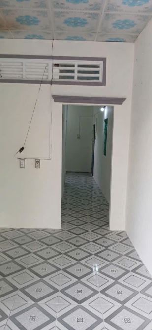 NỢ NGẬP ĐẦU ! Bán gấp căn nhà cấp 4 ở 1 /Đ.  Xuân Thới 3 , Hóc Môn 95m2 SHR giá 975TR - 1