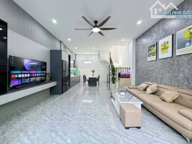 Siêu Phẩm Trần Khát Chân Gần phố, 65m2, Ngõ ba gác, Full nội thất, 4 tầng, 11.3 tỷ - 1