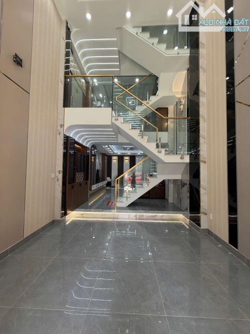Siêu Phẩm 5 Tầng full nội thất cao cấp, Nguyễn Ảnh Thủ, 53m2, đường 8m xe hơi ngủ trước nh - 1