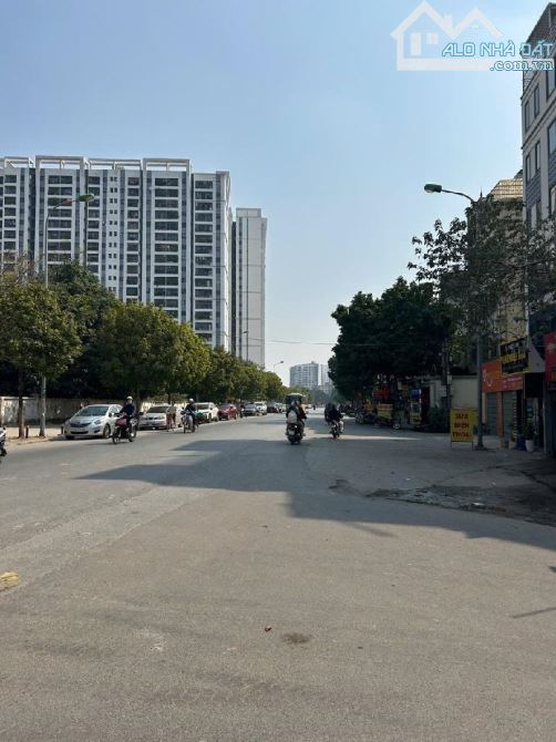 Bán đất mặt phố Mai Phúc 120m2- mt4.5m- 25 tỷ, vỉa hè, kinh doanh, gần phố Nguyễn Lam - 1