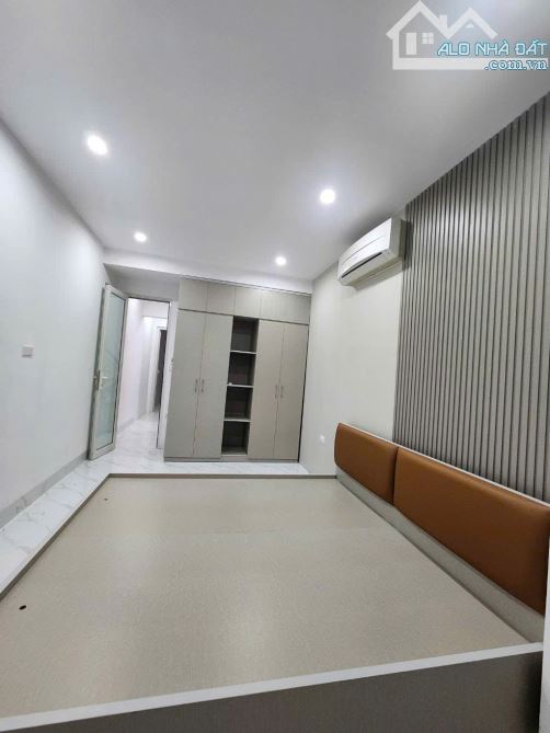 TRUNG TÂM ĐỐNG ĐA - NHÀ DÂN XÂY - 10M RA Ô TÔ - GIÁ CHỈ 7.8 TỶ !!!!! - 1