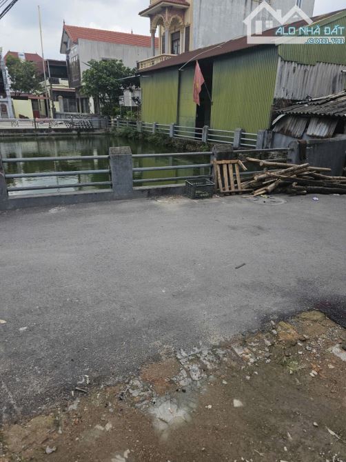 C,CẦN , TIỀN CẮT LỖ , LÔ ĐẤT , GÓC , ĐƯỜNG ÔT Ô   MẶT HỒ , PHÙ KHÊ, HM    2,4 TỶ GẦN 100M2 - 1