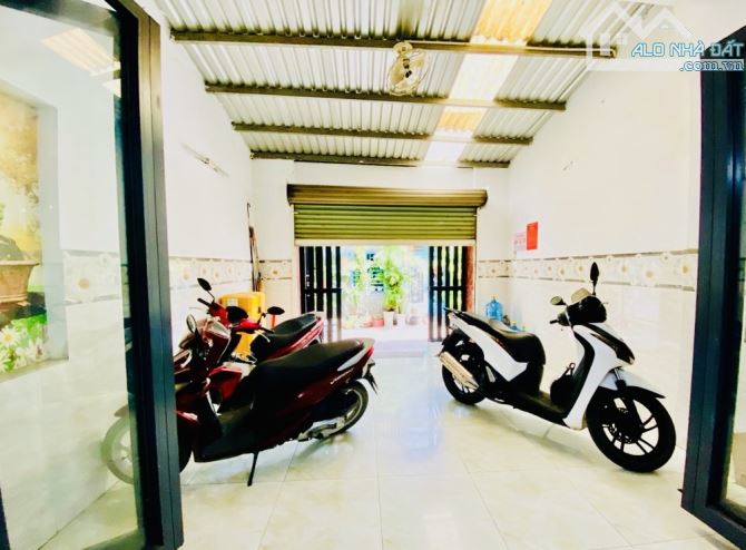 Bán mặt tiền kinh doanh, Phạm Văn Chiêu, 4 tầng, nở hậu 4,5m giá 7 tỷ xíu - 1