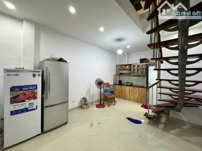 Bán nhà riêng 27m 4 tầng 5 ngủ phố vũ tông Phan Hà Nội giá 3.2tỷ - 1