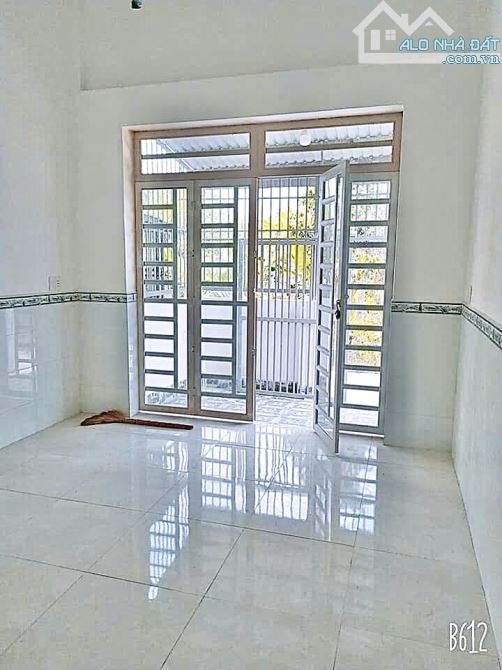 Nhà 2 tầng đường THẠNH LỘC 19, phường THẠNH LỘC, Q12, dt 46m2, DÒNG TIỀN 4TR/TH. 3,2Tỷ - 1