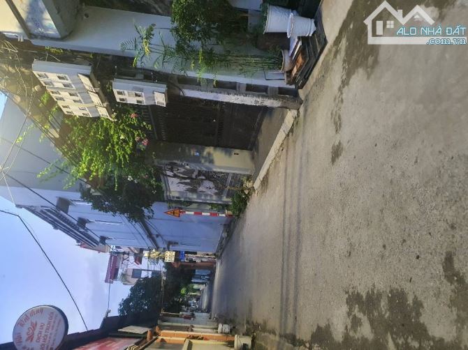 🏠 NHÀ ĐẸP 5 TẦNG KHU GIANG BIÊN - Ô TÔ ĐỖ CỔNG - 1