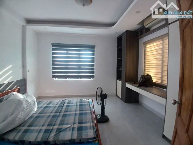Bán gấp nhà lô góc La Khê – 5 tầng mới đẹp – Gần ô tô, sát khu dịch vụ Cửa Phủ, giá tốt - 1