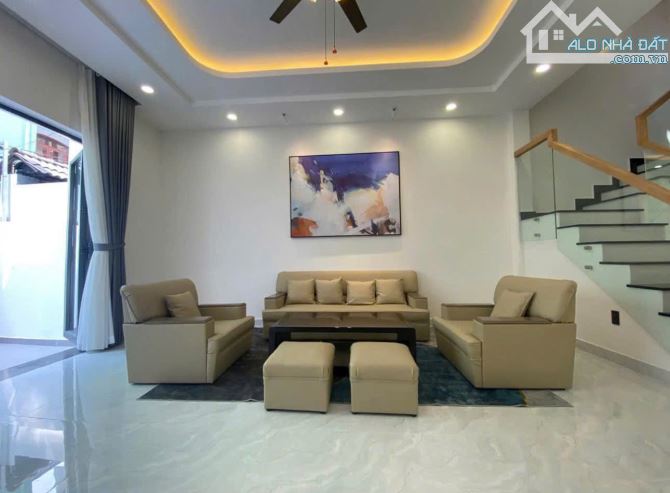 THANH LÝ NHÀ ĐẸP NGUYÊN HỒNG GÒ VẤP | 3 TỶ 650TR | 56.4M2 | SỔ HỔNG RIÊNG - 1