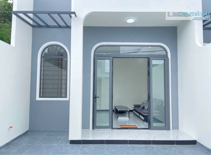 Nhà Mới Cho Chủ Mới Ngay Thị Trấn Hóc Môn - Giá 850 Triệu – Sổ Hồng Riêng - 1