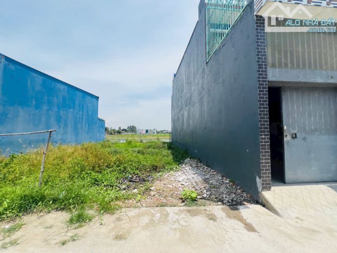 bán gấp 90m2 đất thổ 1 sẹc đường gò hưu 1tỷ 250tr sổ hồng - 1