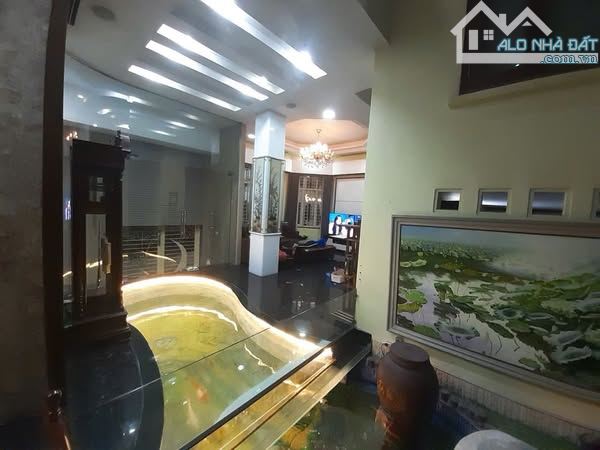 Nhà Đẹp Bề Thế 8 Tầng MT 8.5M Láng Hạ Ô TÔ Tránh Đỗ Kinh Doanh 105M2 57 Tỷ - 1