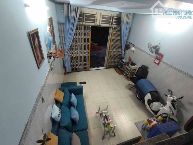 NHÀ 2 TẦNG BTCT 44M2 , HẺM XE HƠI MỘT TRỤC THẲNG THỚI AN 16. QUẬN 12. GẦN CHỢ THỚI AN. - 1