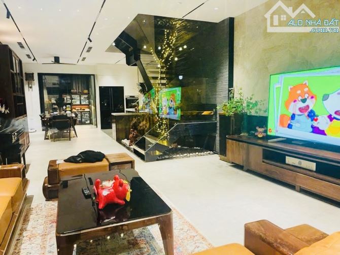 VỊ TRÍ MẶT ĐƯỜNG ĐÔI LIỀN KỀ LINH ĐÀM, VIEW VƯỜN HOA, VỈA HÈ RỘNG, KINH DOANH, Ô TÔ TRÁNH. - 1