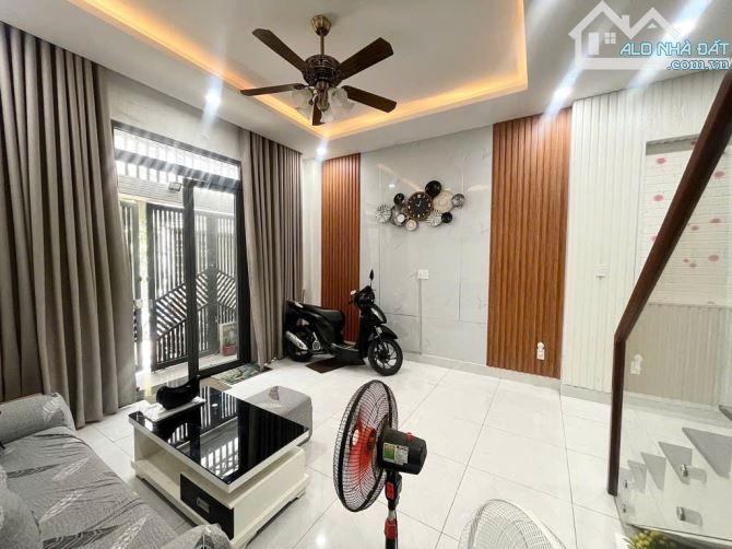 🌹CMT8, 46M2, 4 TẦNG, 3 PN, 3WC, PHƯỜNG 5, QUẬN TÂN BÌNH, GIÁ 7.39 TỶ🌹. - 1
