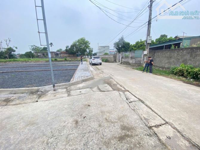 Lô Đất 100m² Sổ Đỏ Chính Chủ — Vị Trí Vàng Nam Phương Tiến Chương Mỹ - 1
