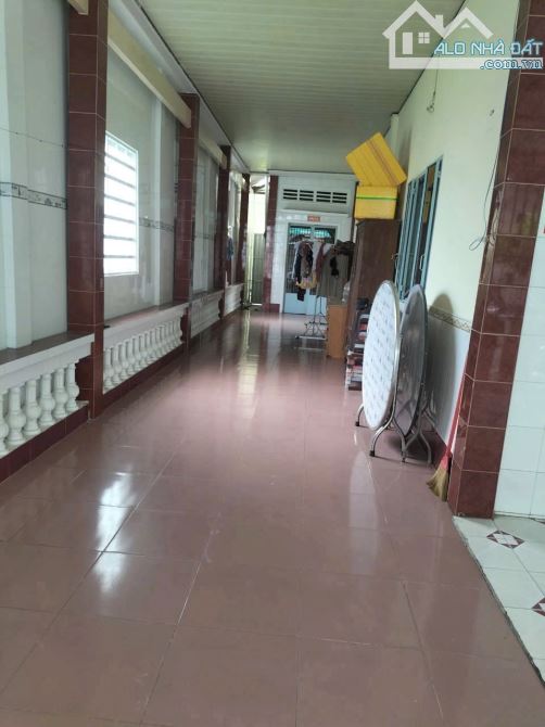 Nhà phường 3 sân rộng rãi dân cư đông diện tích rộng - 1