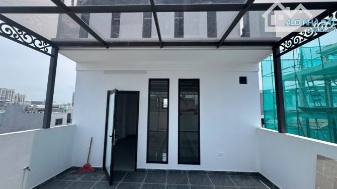 BÁN NHÀ 64M 7TẦNG ĐẶNG VĂN NGỮ ĐỐNG ĐA HÀ NỘI - 1
