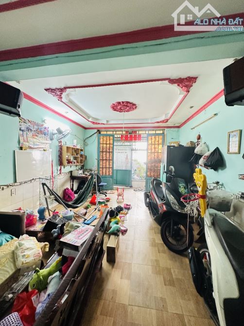 CẦN BÁN GẤP NHÀ 2 TẦNG 💥70m² (4 x 17.5) Hẻm 5M, 3 Phút qua Tân Phú. 10 Phút đi Q.6 4 TỶ - 1