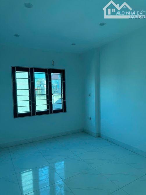Nhà mới tinh 40m2 – Quỳnh Đô, Thanh Trì – Giao Thông Thuận Tiện Đủ Đường - 1