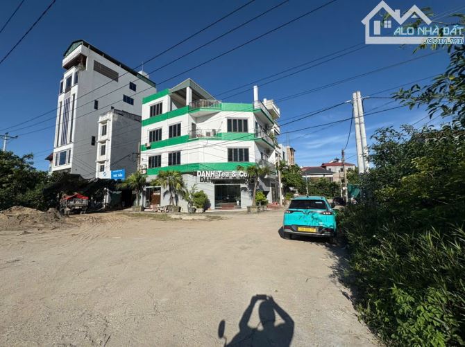 🌹🌹LÔ ĐẤT NẰM TRONG TRỤC TO NHẤT THÔN-GIÁ MỎNG MANH 5XTR/M-400M ĐẾN BV NHIỆT ĐỚI - 1