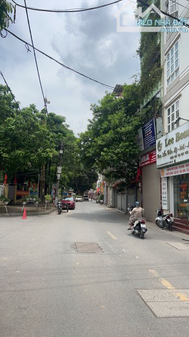 NHÀ MẶT PHỐ LÔ GÓC 27 TỶ 100m 5 TẦNG MT 5,2m Ô TÔ TRÁNH KINH DOANH XUÂN ĐỈNH BẮC TỪ LIÊM - 1