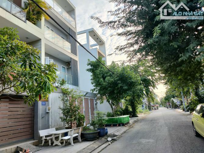 Bán nhà cấp 4 dự án Khang Điền đường Dương Đình Hội Quận 9 cũ gần chợ (156m2) 80 tr/m2 - 1