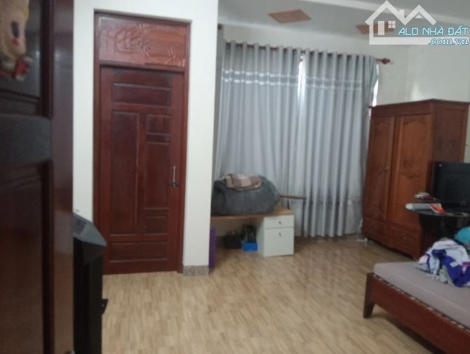 Nhà 3 tầng mặt tiền Đào Nguyên Phổ, gần biển Nguyễn Tất Thành - 12
