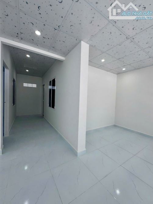 Bán Nhà Mới Xây Đường Nguyễn Chích  - TTTP Nha Trang Gần Biển, Bến Du Thuyền. Sổ Đỏ HC. - 2