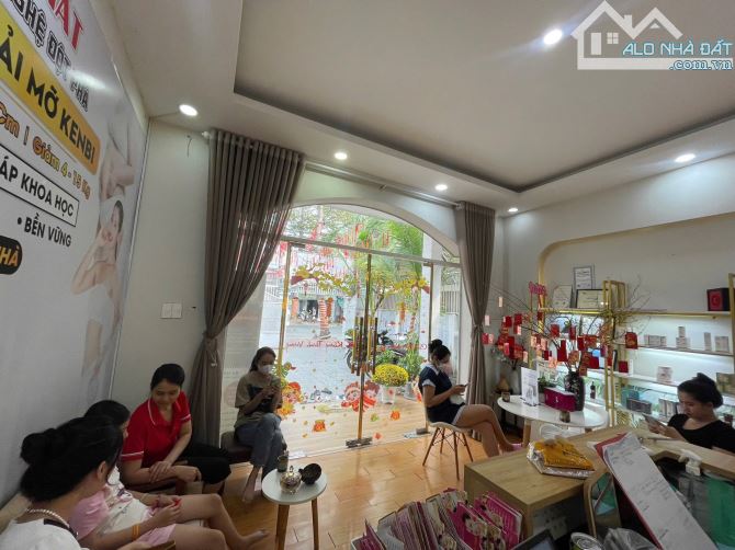CHÍNH CHỦ GỬI BÁN CĂN MT 95M2 GIÁ 1TY050 ĐƯỜNG ĐOÀN NGUYỄN TUẤN GẦN CHỢ HƯNG LONG - 2