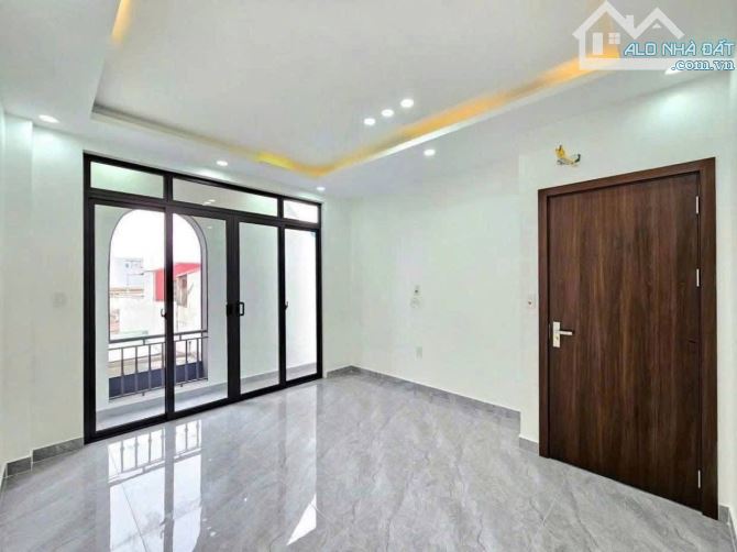 Bán nhà Tôn Đức Thắng,  An Dương, Lê Chân . 5,1 tỷ , 4 tầng , 56m. - 2