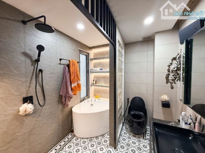 NHÀ ĐƯỜNG TRẦN VĂN DƯ, TÂN BÌNH-KẾ NHÀ GA T3- 3 TẦNG-54M2 - 2