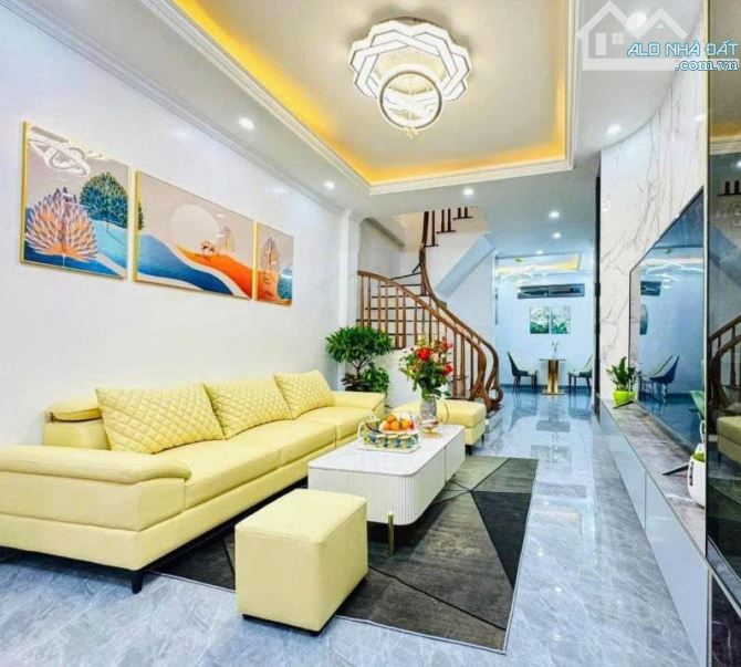 BÁN GẤP NHÀ ĐẠI MỖ_QUANG TIẾN_LÔ GÓC, DÂN XÂY, NGÕ RỘNG THOÁNG, BÃI Ô TÔ SÁT, 40M2X4T - 2