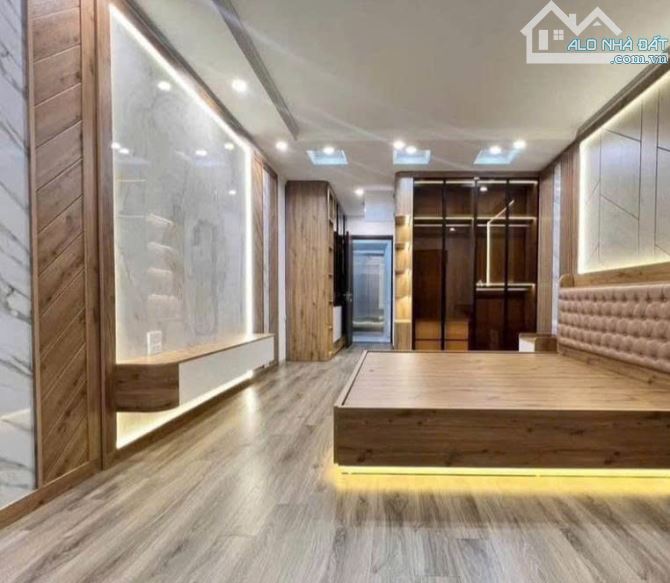 BÁN NHÀ LIÊN MẠC_Ô TÔ, NGÕ THÔNG, 35M2X5T, LÔ GÓC, SÁT BÃI Ô TÔ, NHIỀU NGỦ, NHỈNH 5 TỶ - 2