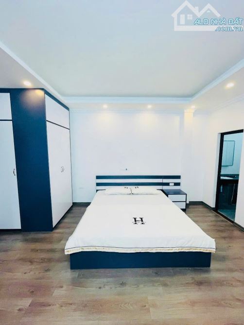 PHẠM VĂN ĐỒNG 6 TẦNG 34 M , GIÁ 9x Tỷ - 2