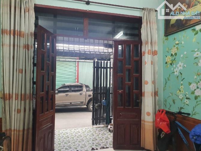 🌹TRUNG TÂM HÀNH CHÍNH DỈ AN _ 2 TẦNG _ 3PN_ ĐƯỜNG 6M__ XE HƠI NÉ.4,5 TỶ ( TL) - 2