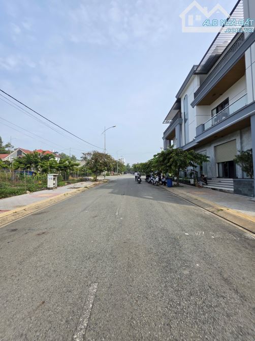đất ngang 6m 150,7m2 3ty4 TL, gần đường Liên Huyện, p.Tân Bình, Tp.Dĩ An - 2