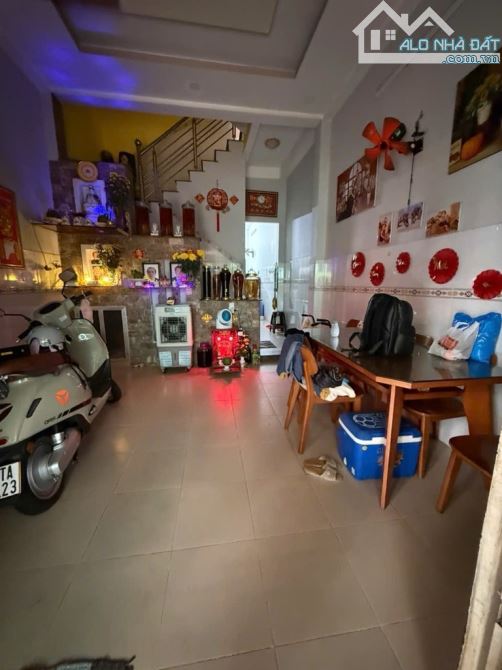 TRUNG TÂM QUẬN 1, NGUYỄN KHẮC NHU, 3 TẦNG 50M2, HXH 1 TRỤC SÁT MT. CHỈ 16,7 Tỷ - 2