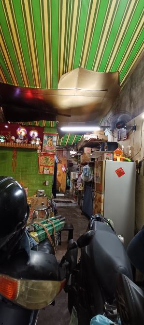 💎 ĐẤT ĐẸP GIÁ TỐT – TẶNG NHÀ CẤP 4 📍 Hàn Hải Nguyên, P.8 (P.9 mới), Quận 11 Nhà nát - 2